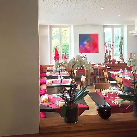 Hotel De 3*