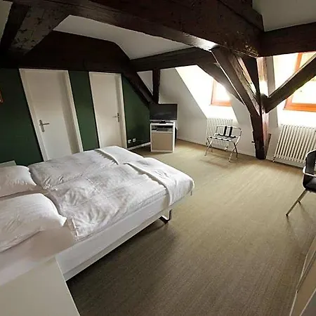 Hotel De